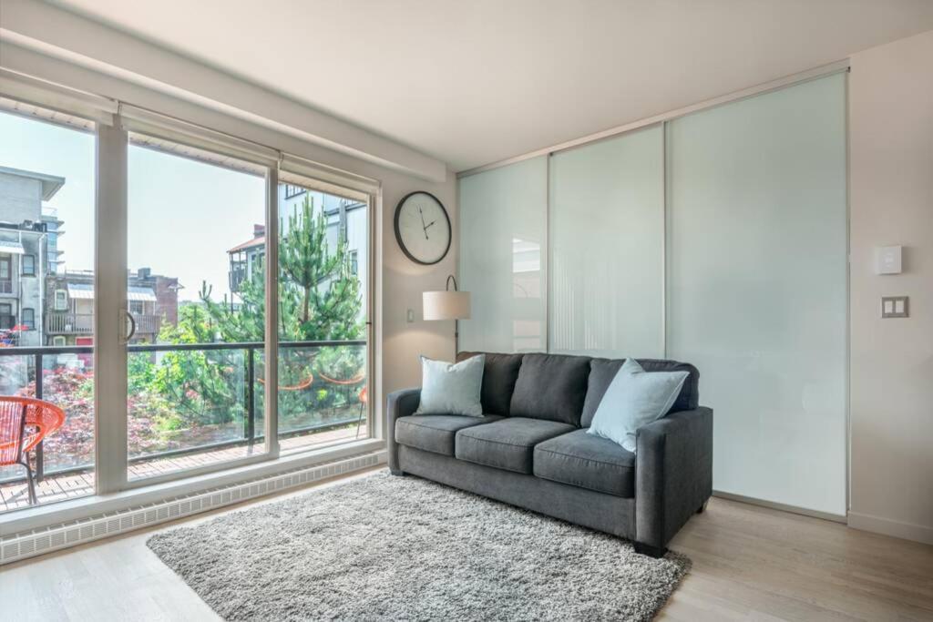 Clean 3rd Floor Executive 1 Bedroom Apt In Old Town China Town Apartmán